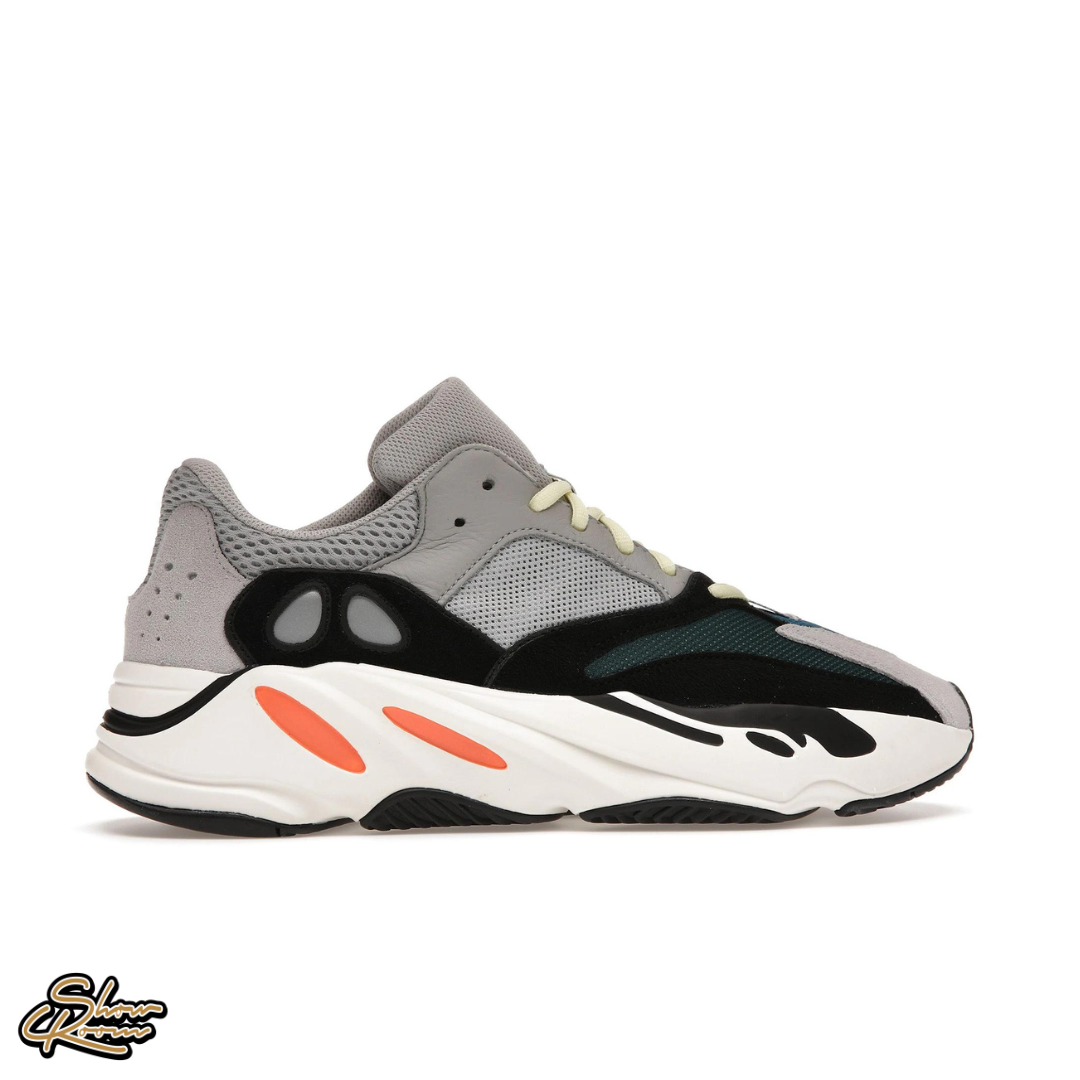 Yeezy 700 